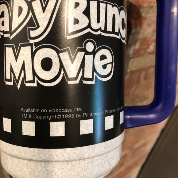 RARE - 90s Blockbuster lidded plastic cup & straw tumbler The Brady Movie - Picture 6 of 7